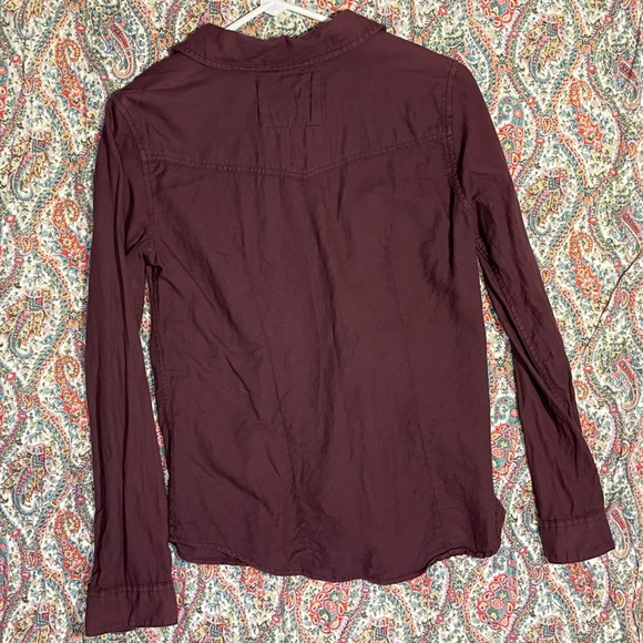 casual button-up - Picture 3 of 3